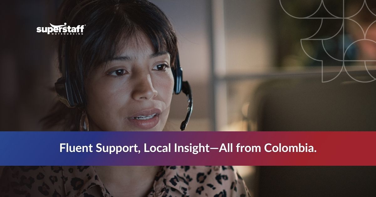 Colombia’s Role in True Multilingual CX_Featured Colombian call center agent delivering multilingual customer experience