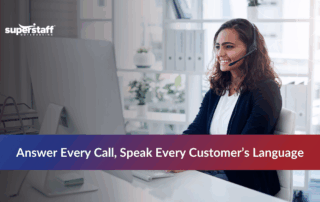 Colombian call center agent taking calls, representing bilingual phone answering service beginners.